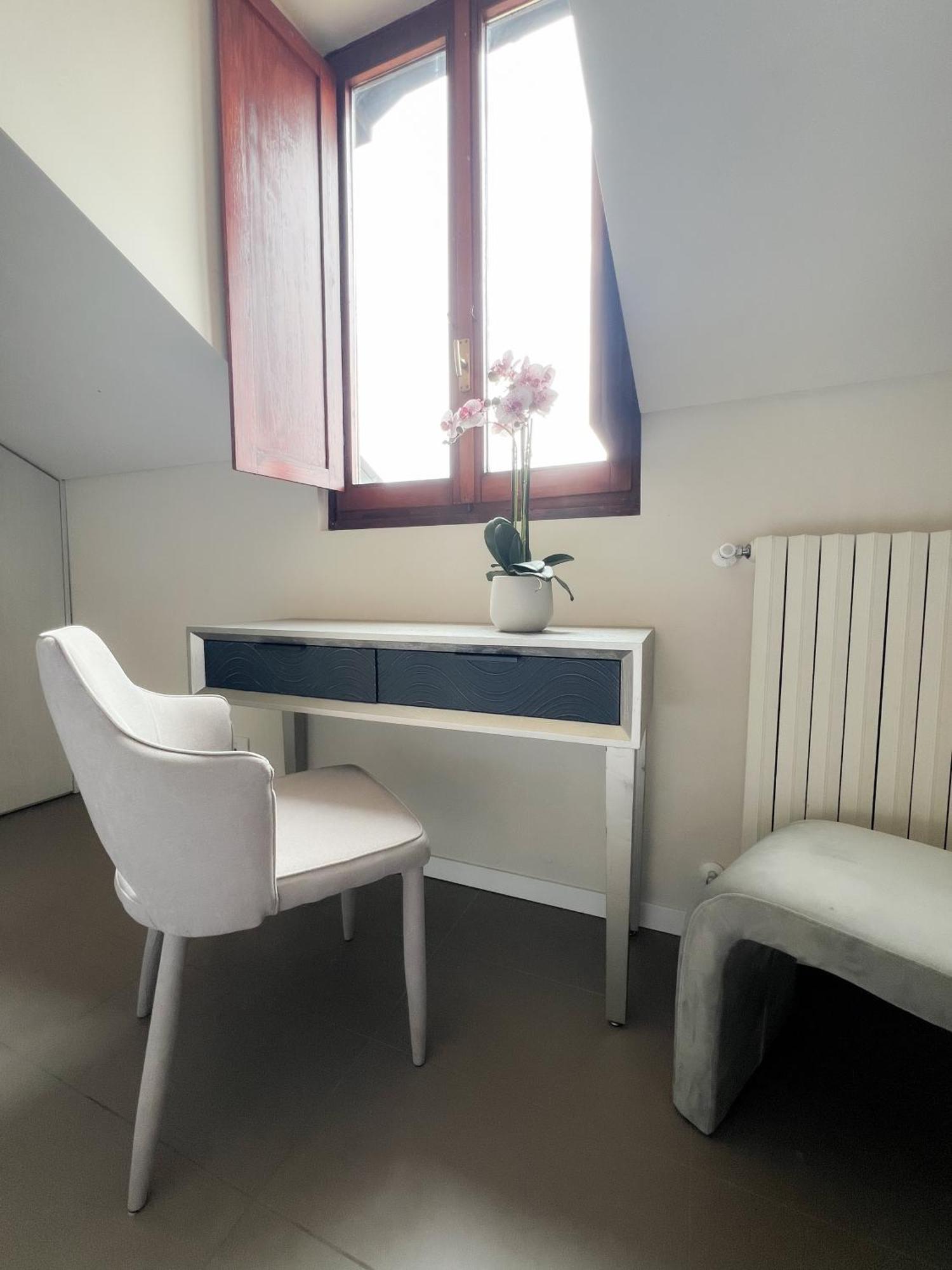 Comecasa 10 Minutes Walk From Duomo 2 Bedroom Apartment Milano Dış mekan fotoğraf