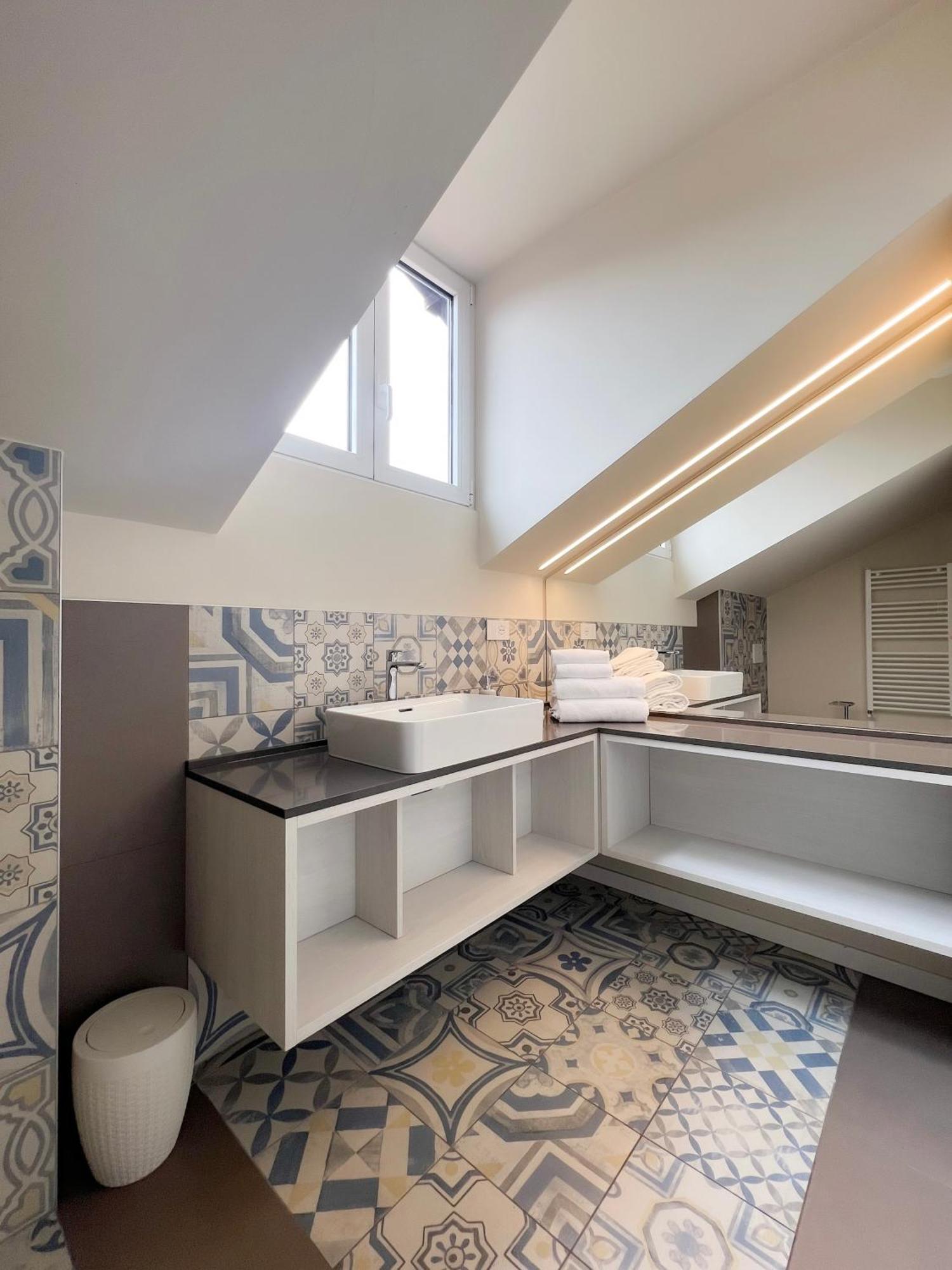 Comecasa 10 Minutes Walk From Duomo 2 Bedroom Apartment Milano Dış mekan fotoğraf