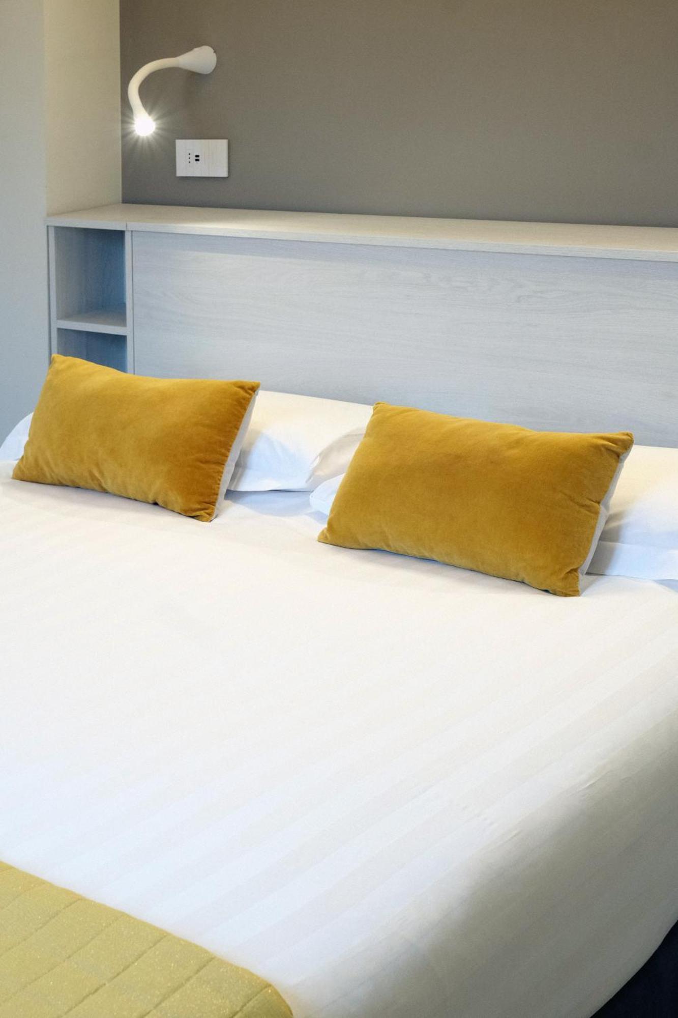 Comecasa 10 Minutes Walk From Duomo 2 Bedroom Apartment Milano Dış mekan fotoğraf